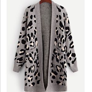 Gray & Black Leopard Cardigan w/ pocket